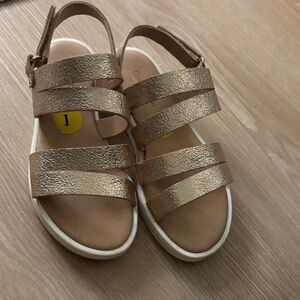 Girls Metallic Gold Strappy Sandals - Comfortable Summer Footwear